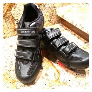 New Cycling cleats (fits peloton bike)